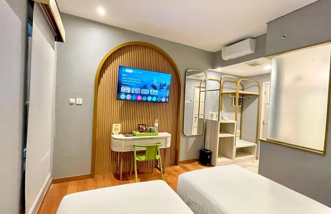 Maxonehotels.Com At Vivo Palembang-1